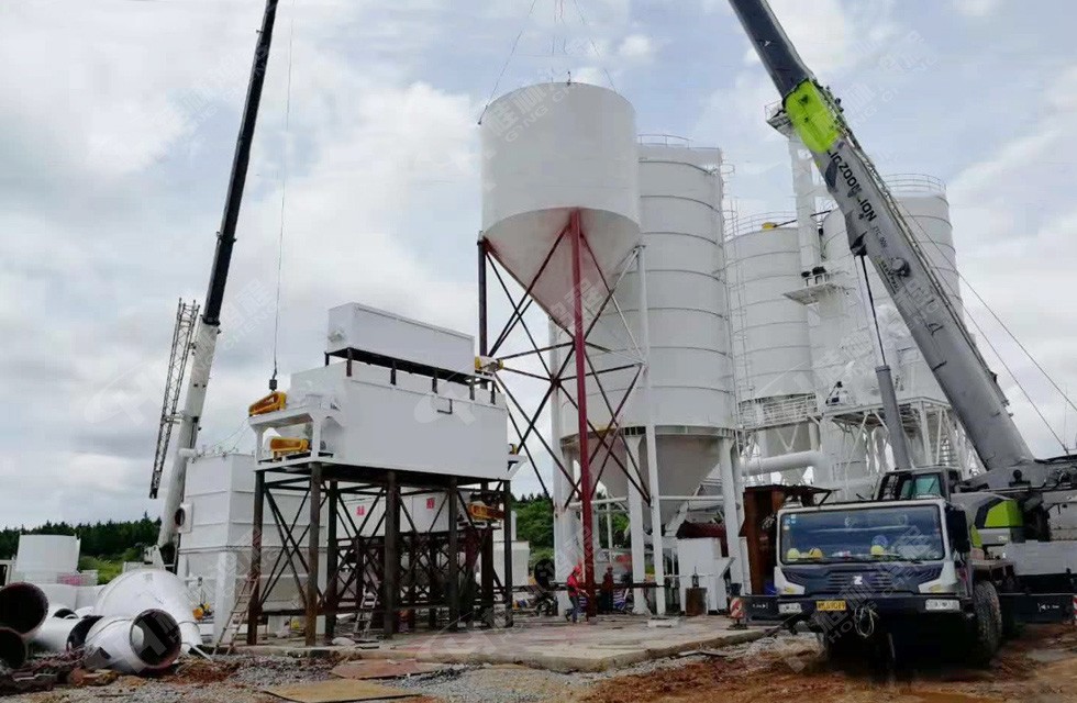 桂林鴻程15噸新型氫氧化鈣生產(chǎn)線湖南客戶即將完工 桂林鴻程15噸新型氫氧化鈣生產(chǎn)線湖南客戶即將完工