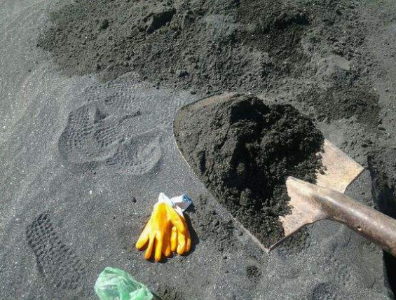 鐵尾礦燒結制磚工藝,鐵尾礦綜合利用,鐵尾礦微粉加工設備 鐵尾礦燒結制磚工藝,鐵尾礦綜合利用,鐵尾礦微粉加工設備