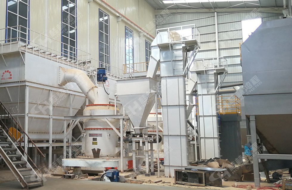 廢鋁鋁渣加工,鋁渣加工成鋁錠,廢鋁鋁渣磨粉機HCQ1500鋁釩土磨機